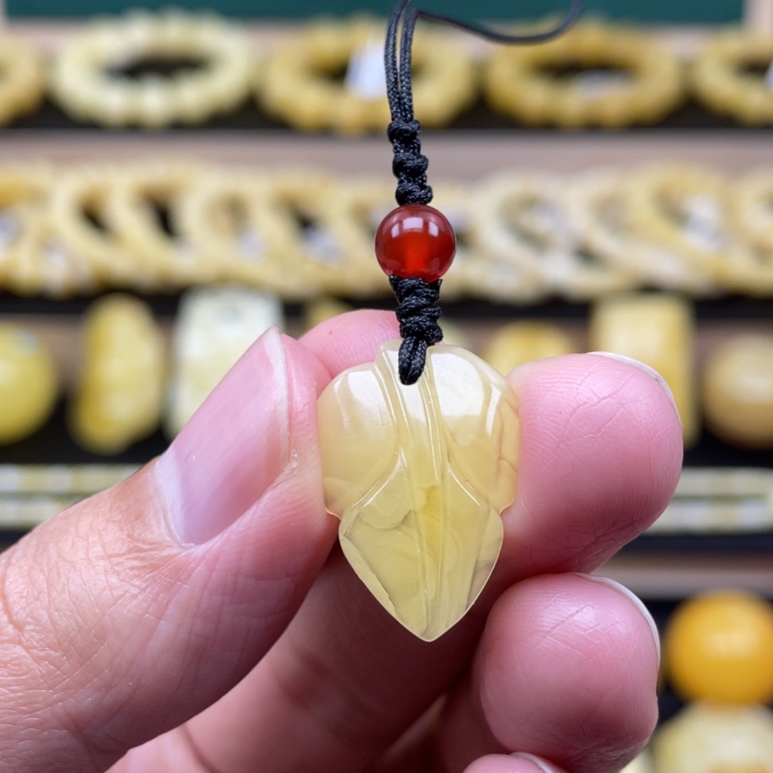 琥珀裸石未镶嵌琥珀蜜蜡