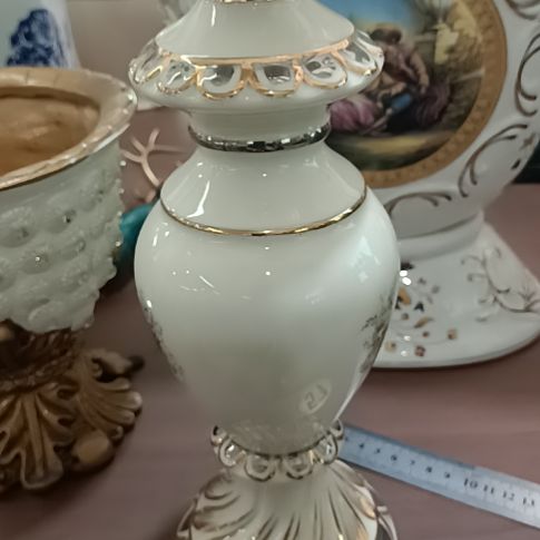 陶瓷瑕摆。。。。。。。。。。。。