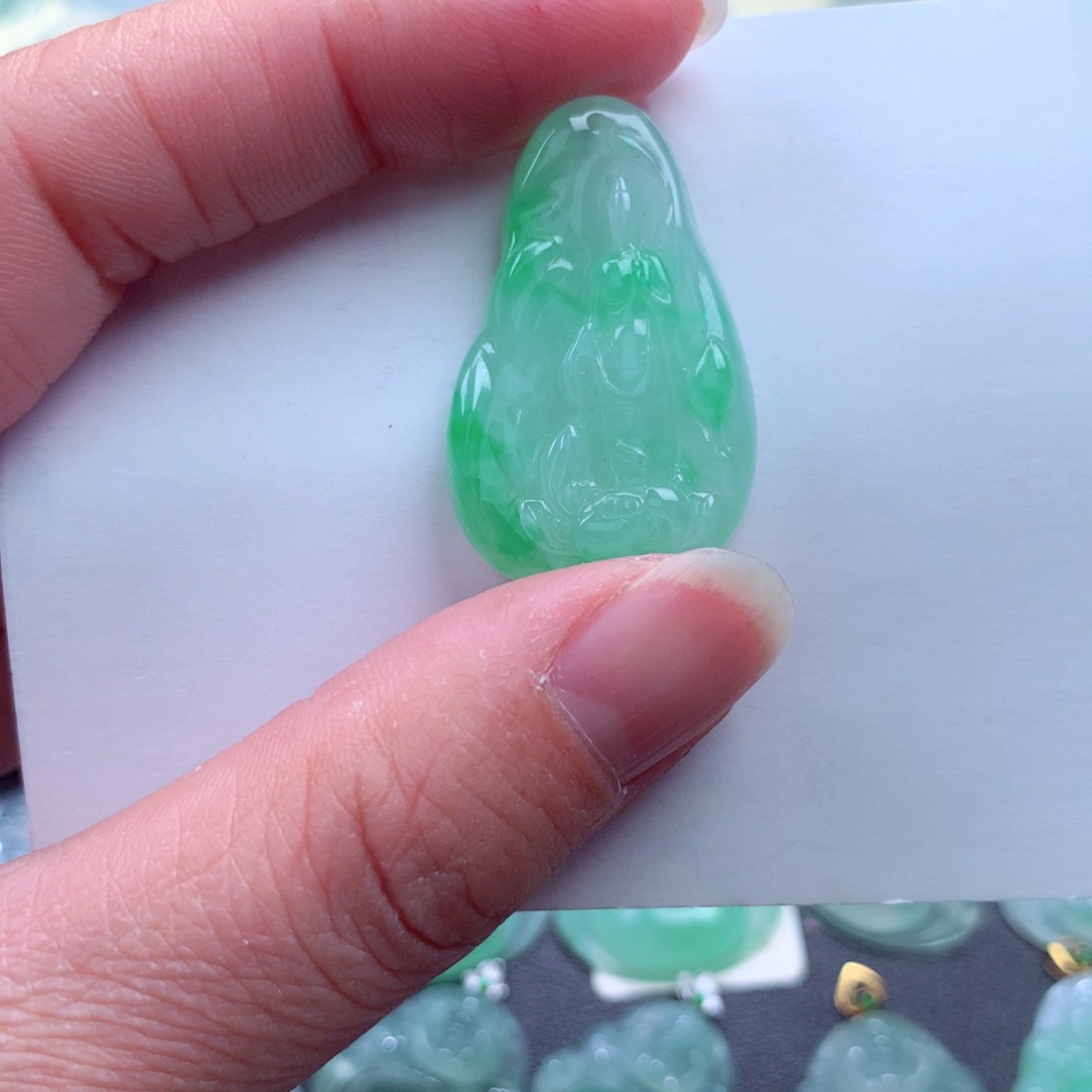 翡翠吊坠(不含链)18K金镶嵌