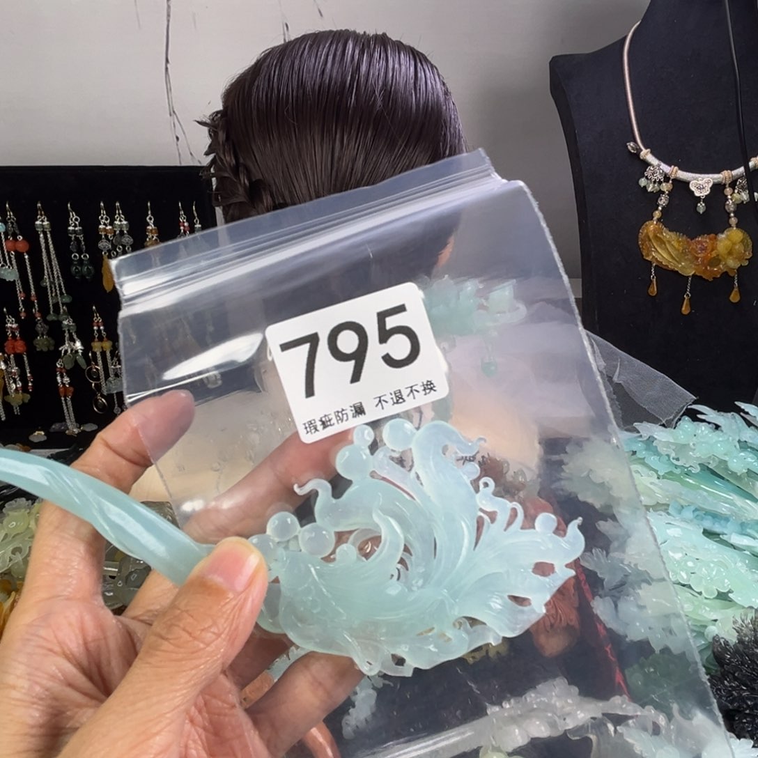 未镶嵌岫玉发饰大*