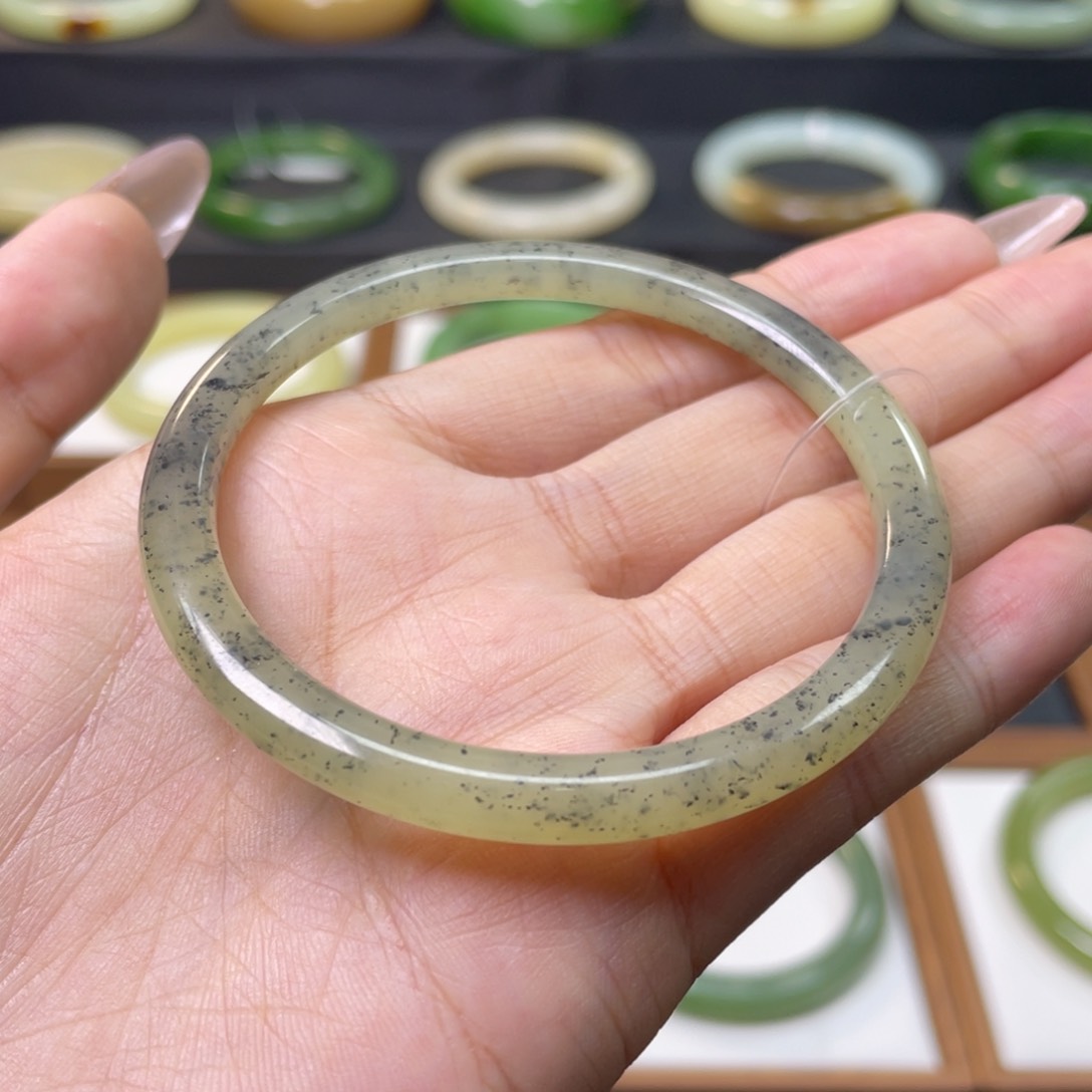 和田玉手镯5354未镶嵌