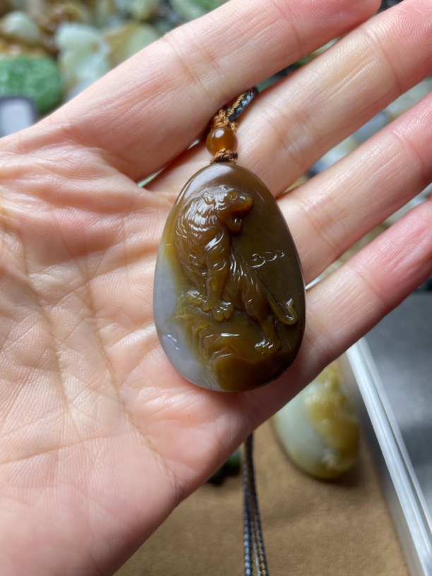 楼兰三色上山虎挂件