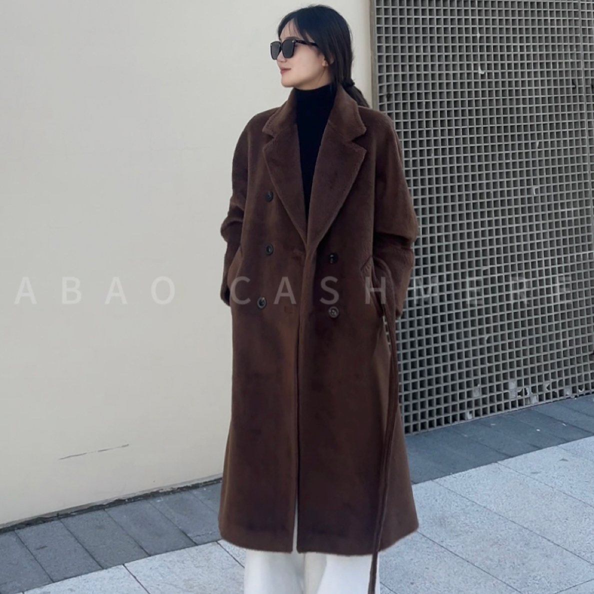 秋冬时尚百搭骆马绒大衣长款慵懒风