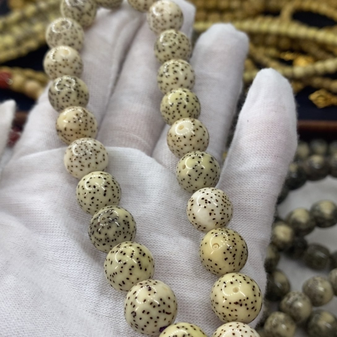 【闪购商品】星月菩提手串原生态石玉料