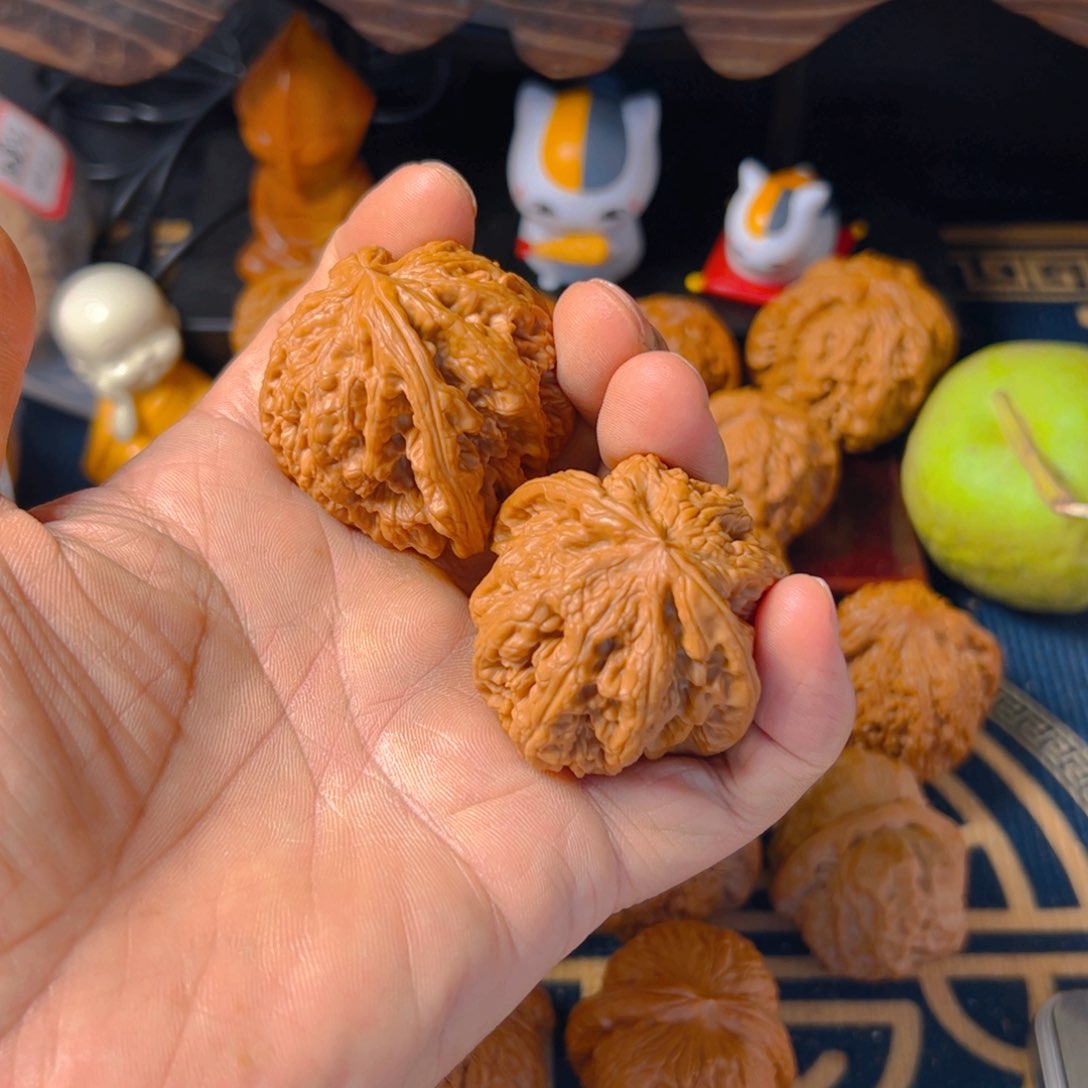 文玩核桃把件粗筋42