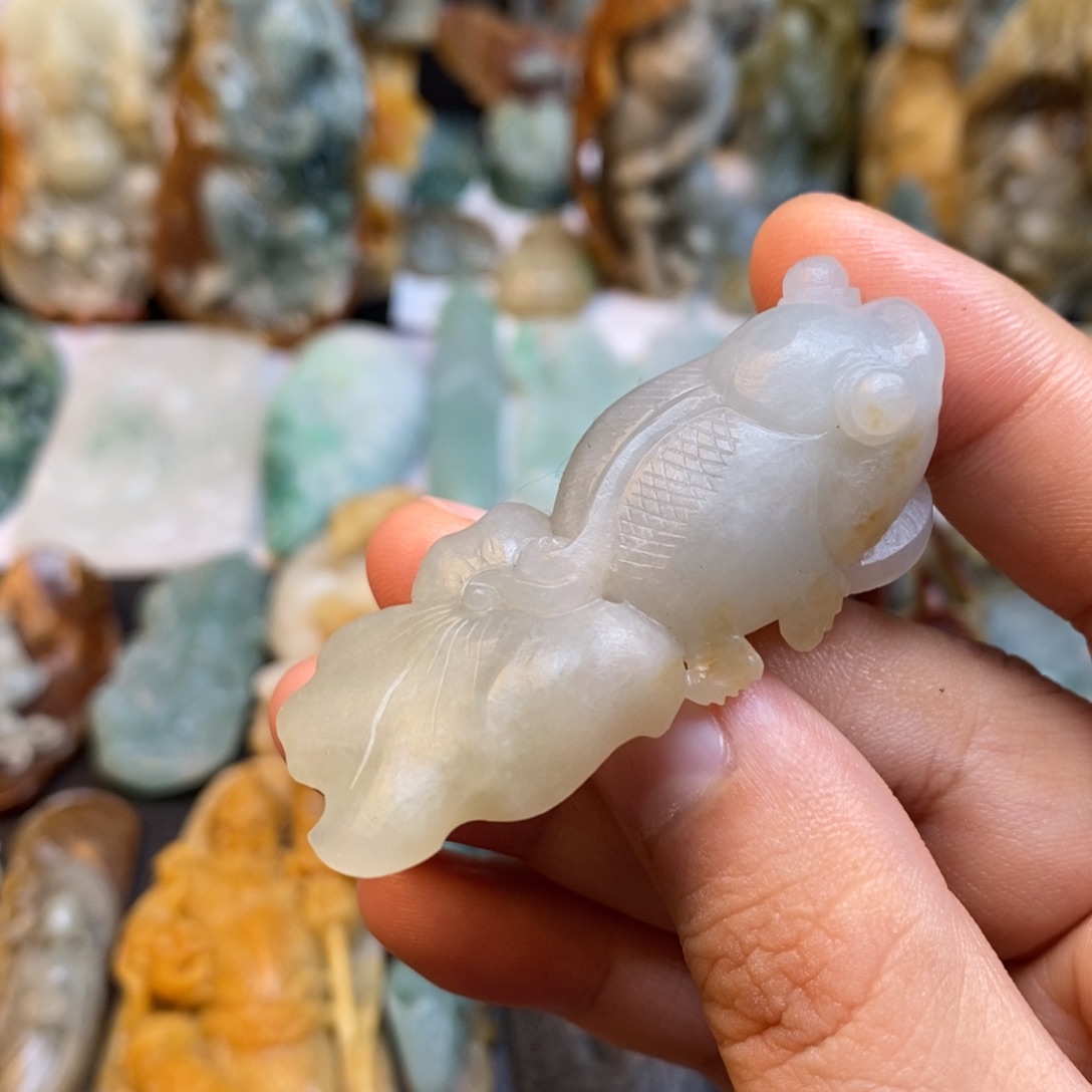定制翡翠未镶嵌特色8
