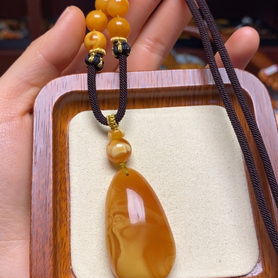 【闪购商品】蜜蜡颈饰未镶嵌项链