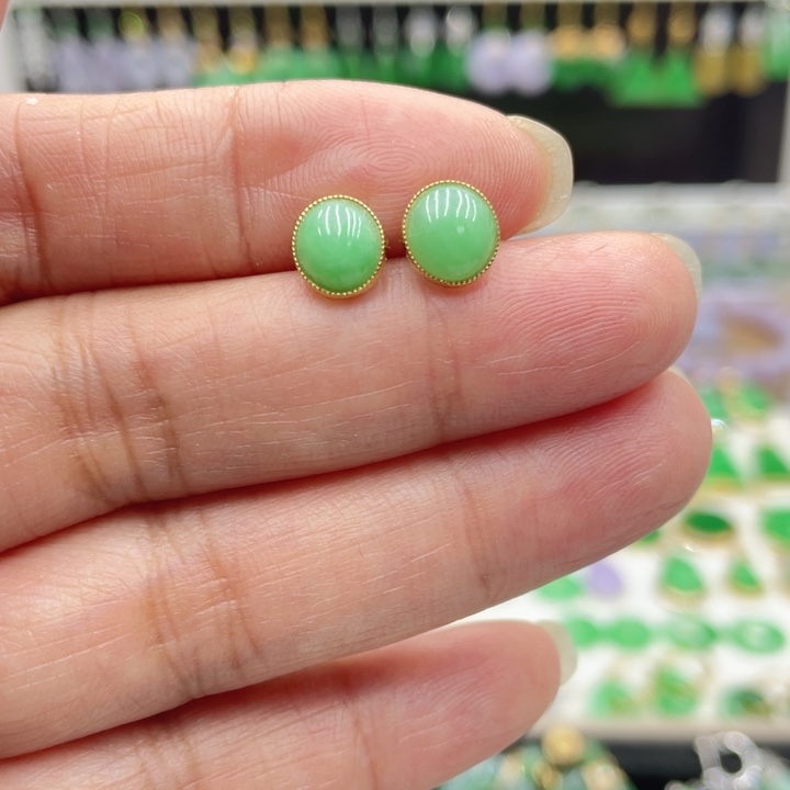 翡翠18K金镶嵌耳饰