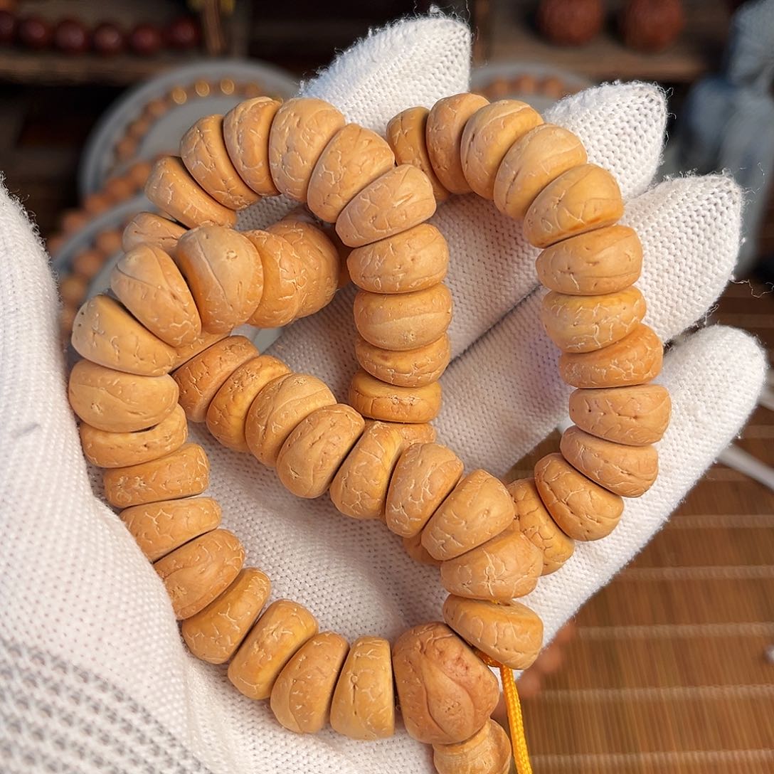 凤眼菩提手串凤眼菩提13+mm大肠