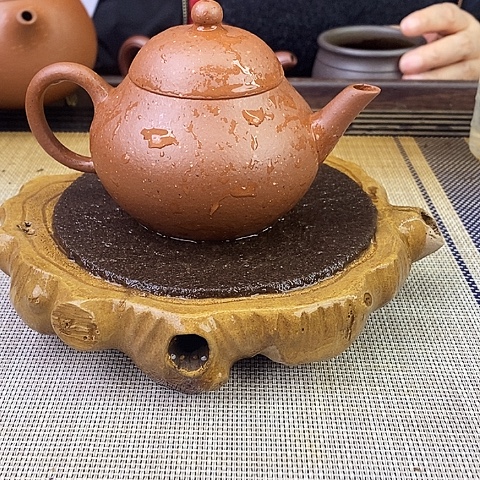 紫砂茶壶宜兴紫砂黄龙山160c c