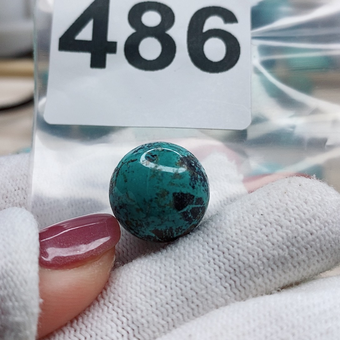 绿松石颈饰未镶嵌