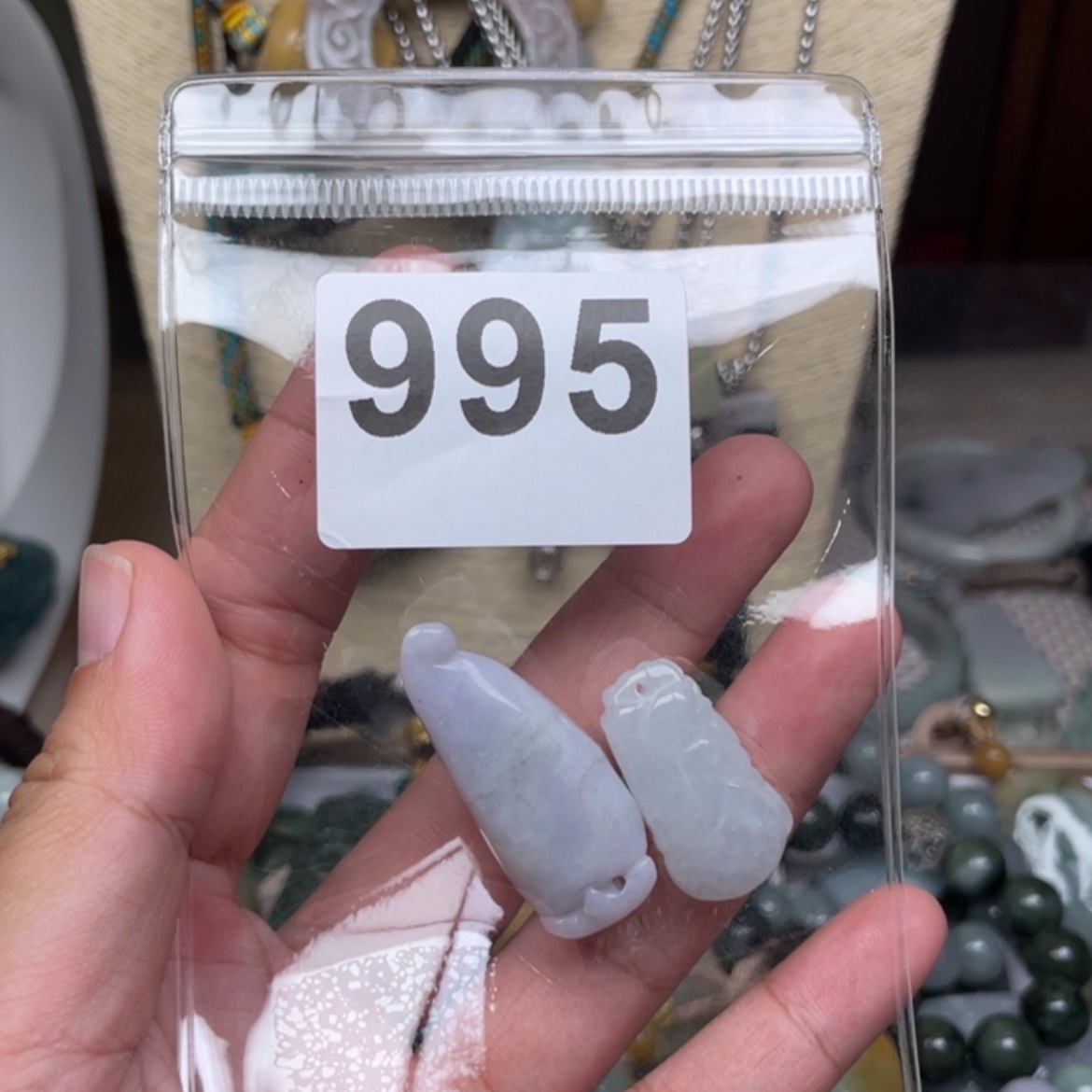 【闪购商品】翡翠颈饰未镶嵌娜**^翡翠