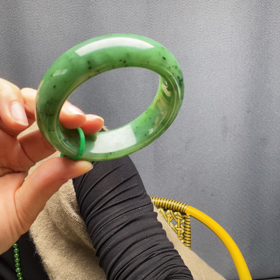 @***金和田玉未镶嵌手镯