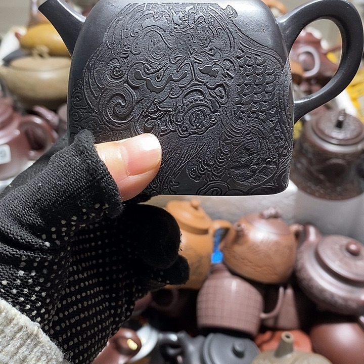 紫砂茶壶微瑕微笑