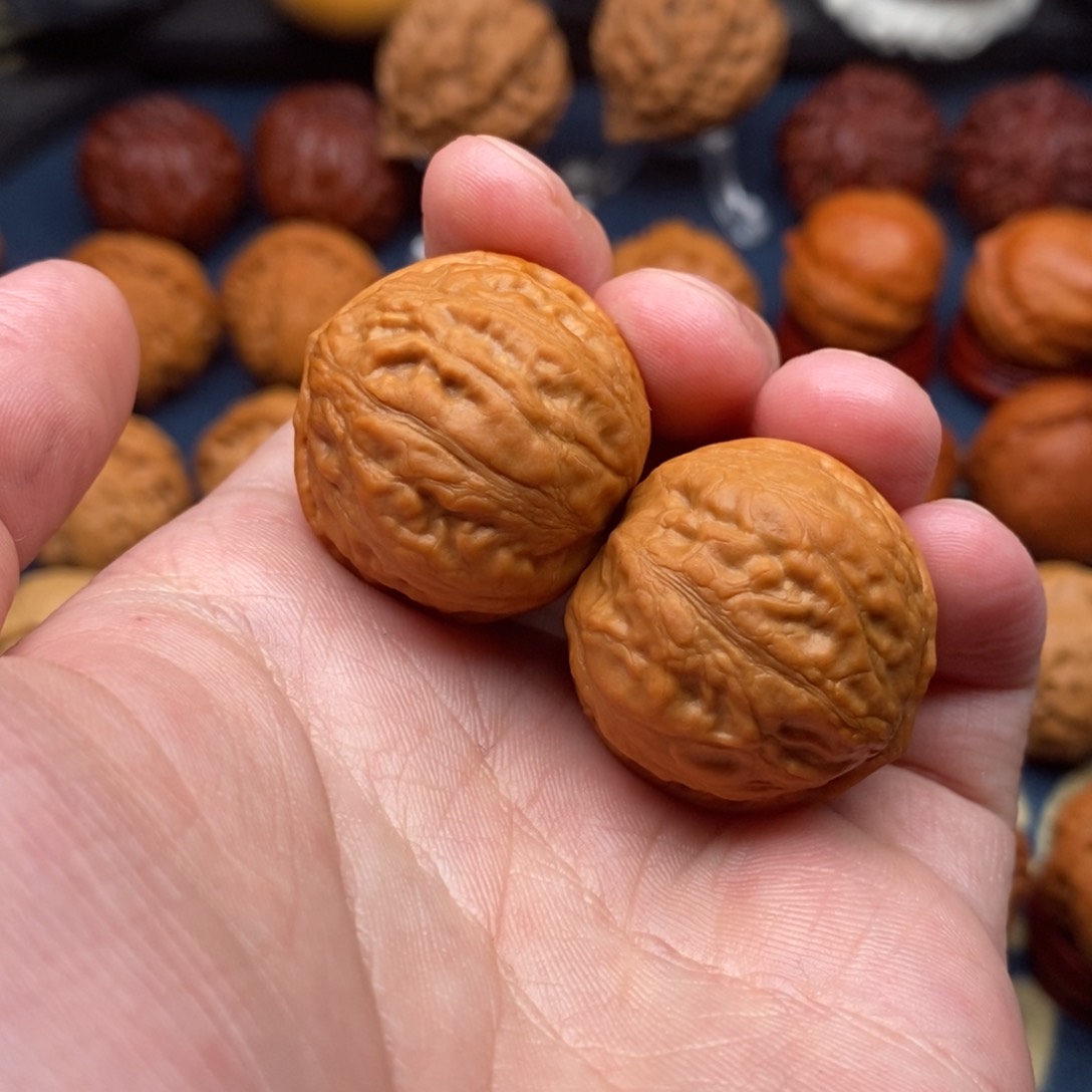 文玩核桃把件精品小手捻