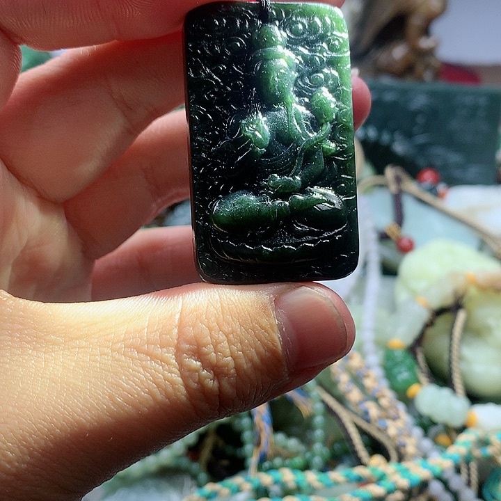 未镶嵌和田玉挂件