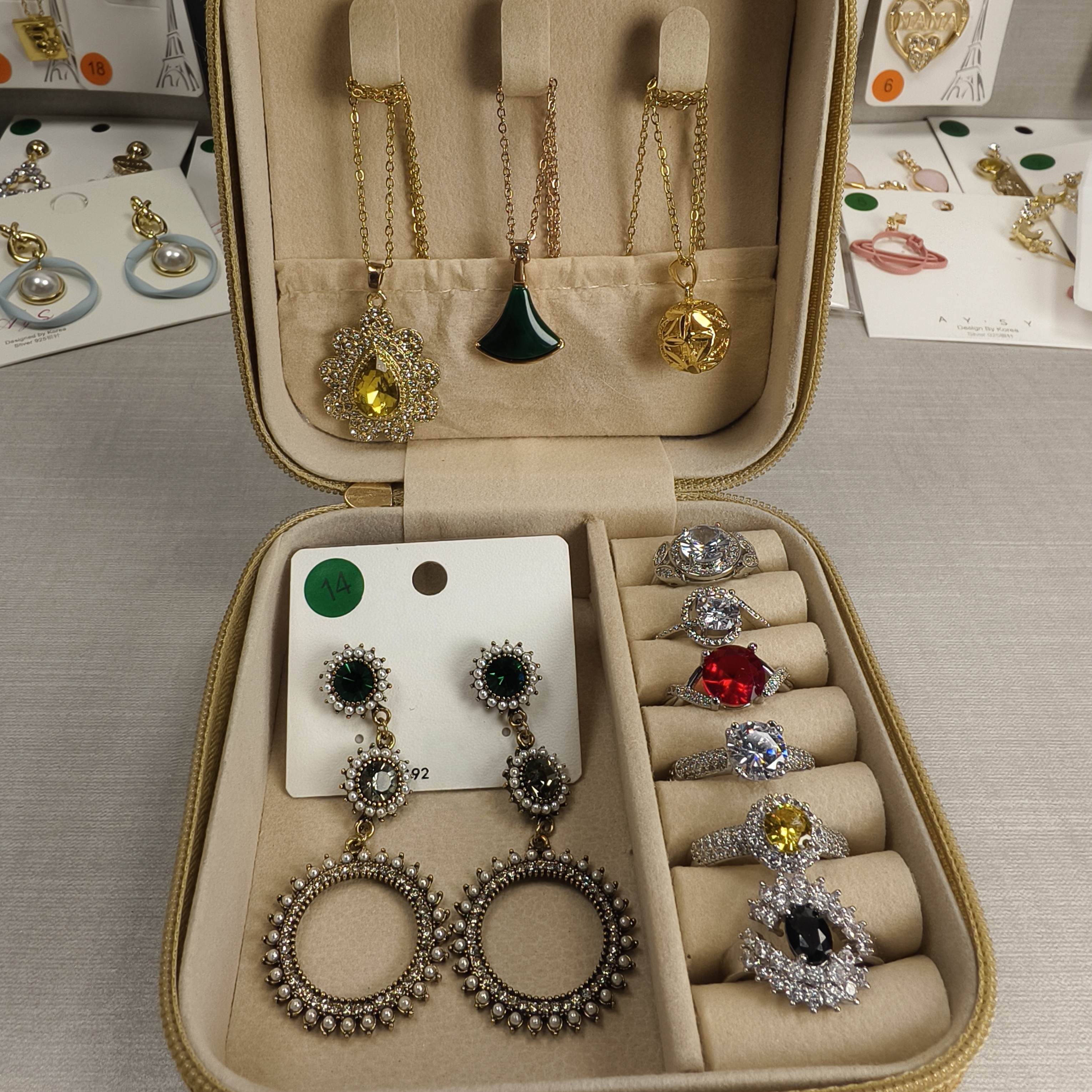 铜合金锆石戒指 可爱礼物 项链耳环戒指套装随机十件套 