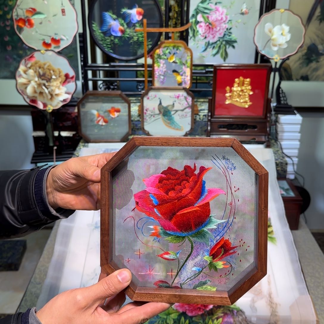 刺绣刺绣工艺精湛