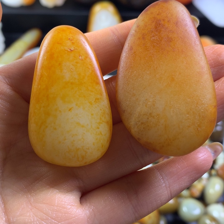 和田玉颈饰未镶嵌庞*
