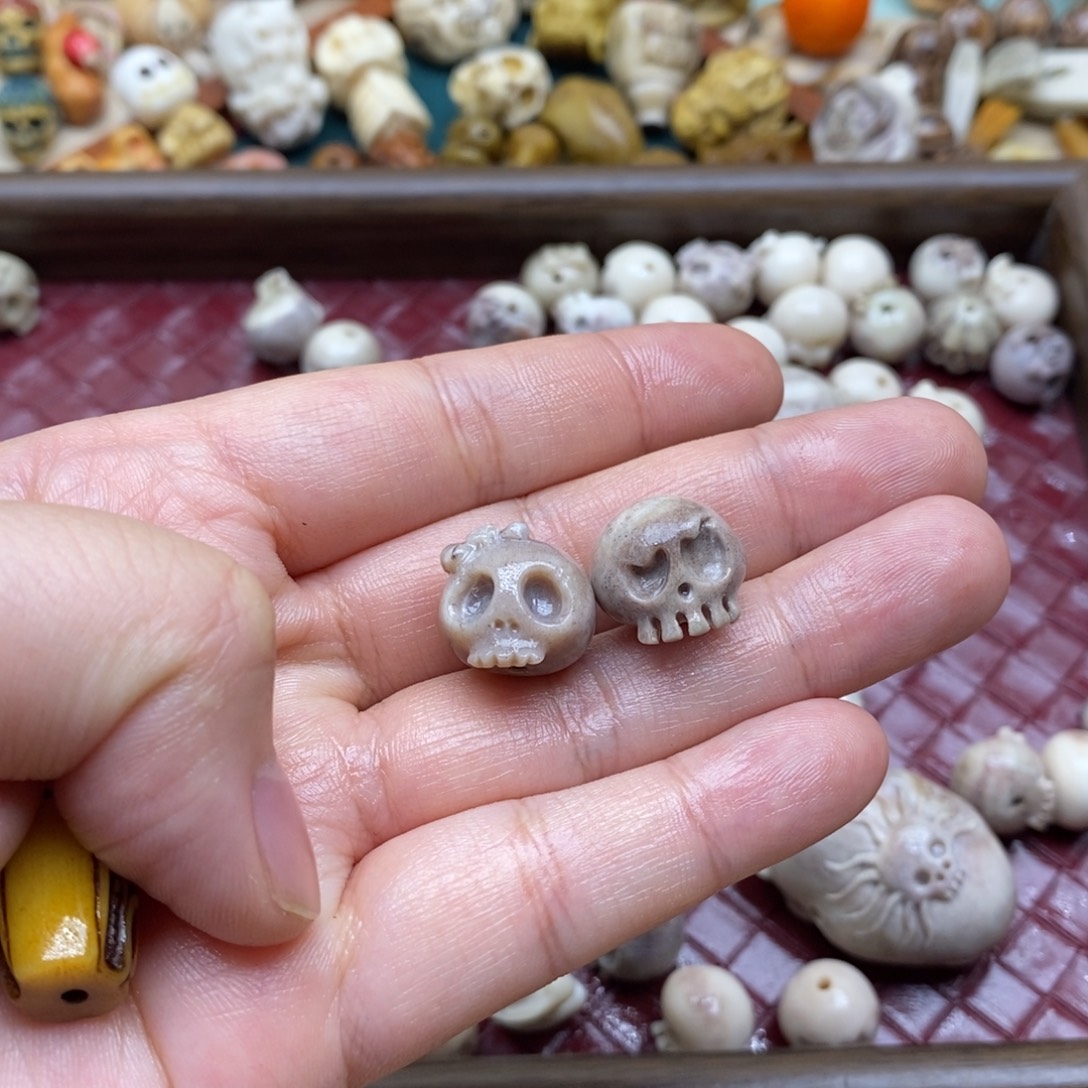 **** 驼骨其他配饰配件