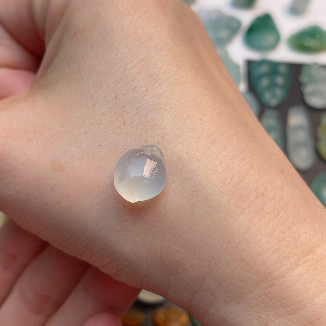 定制翡翠未镶嵌桃子