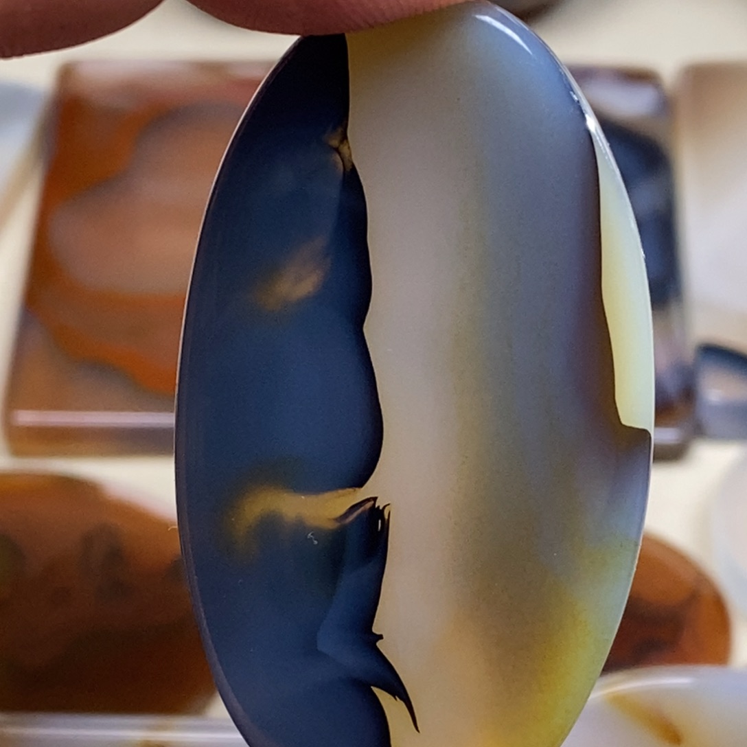 玛瑙/玉髓颈饰未镶嵌