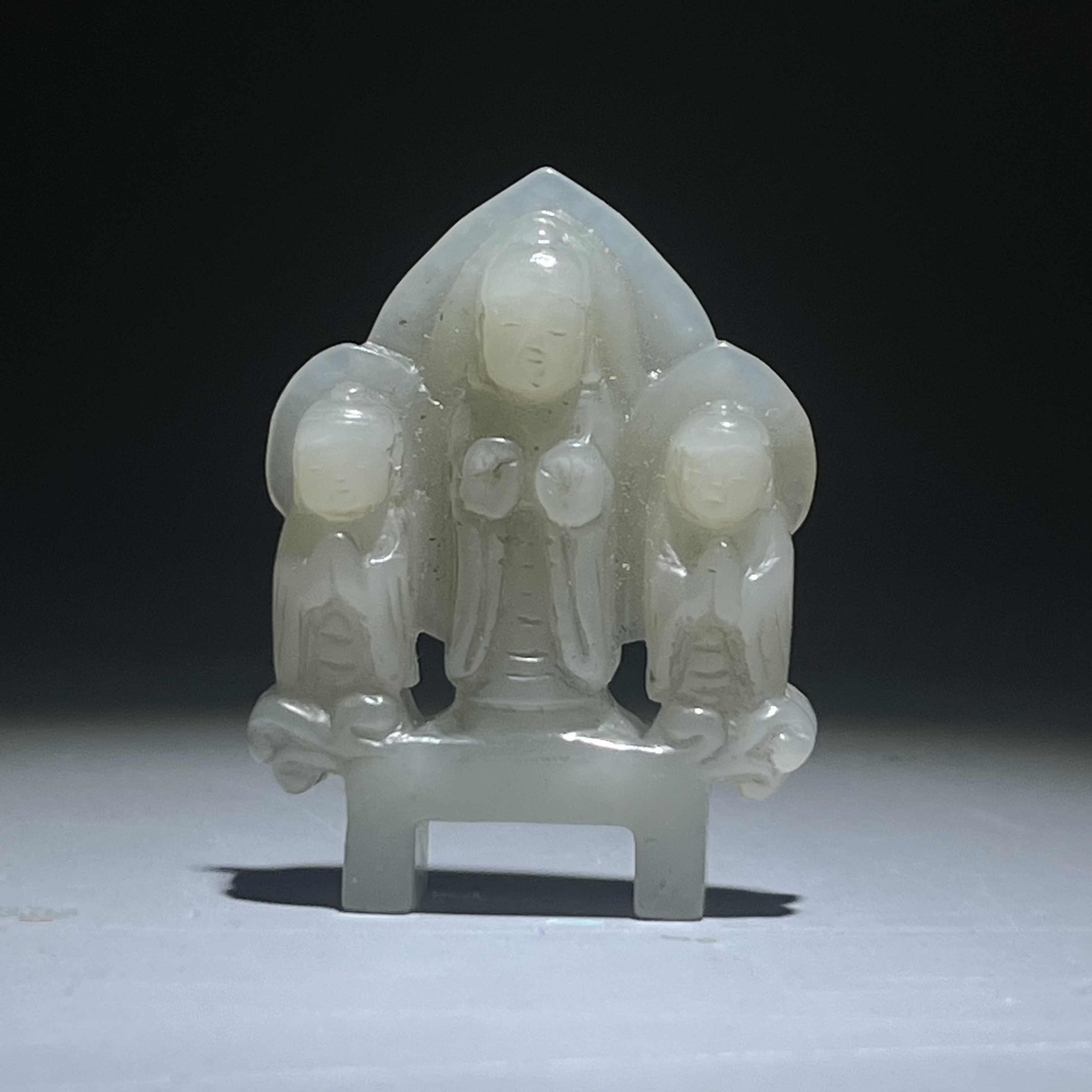 清-古玉板凳佛把件2502100011