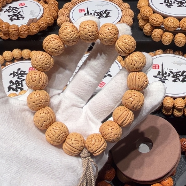 云***桥桃核手串9精品盘锦肌肉17.7尺寸