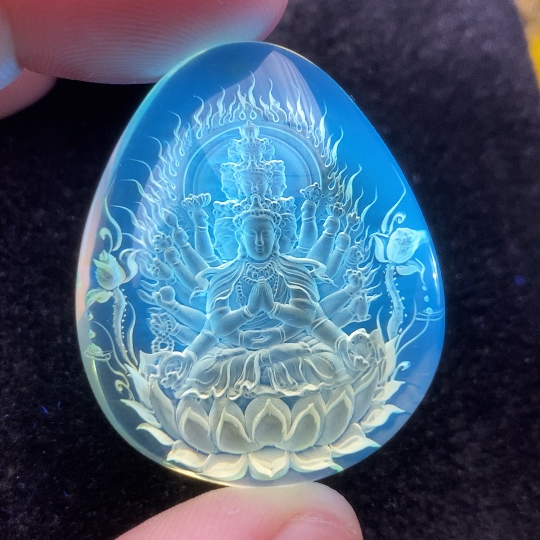 金珀未镶嵌吊坠(不含链)