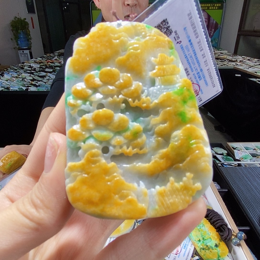 颈饰未镶嵌翡翠翡翠