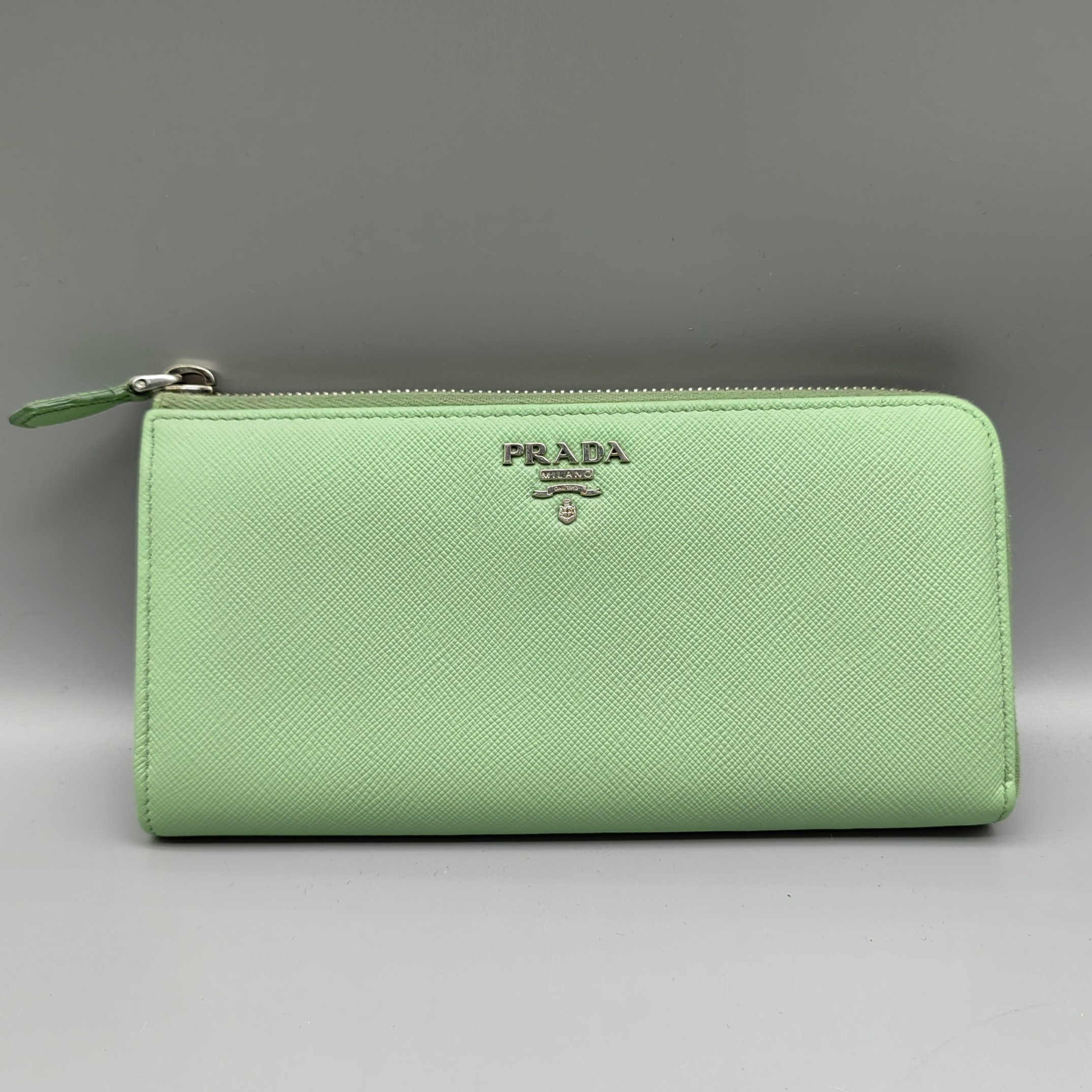 95新 Prada/普拉达  绿色钱包  1639 8470 