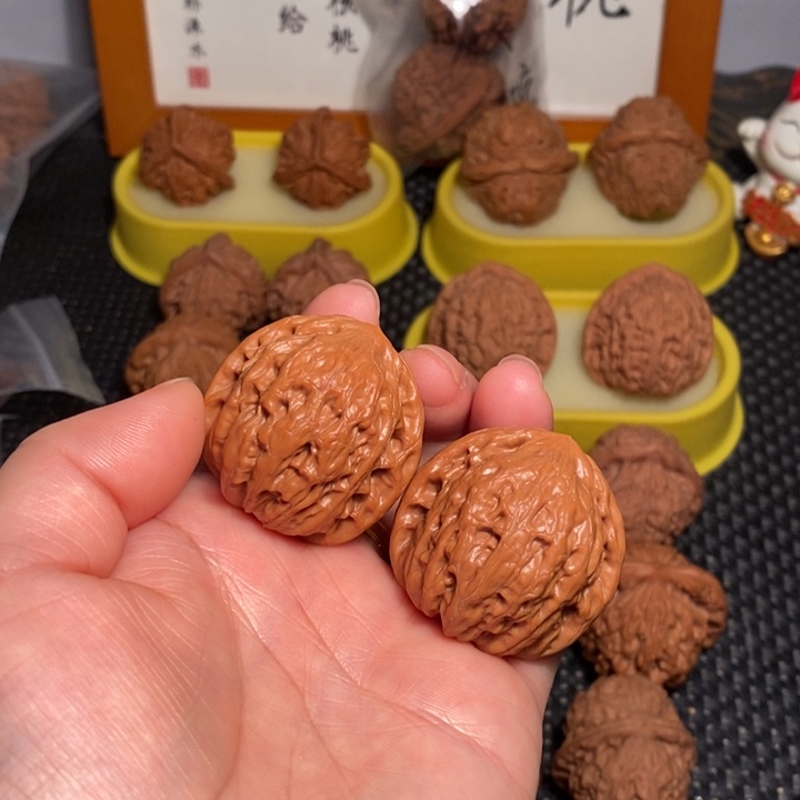 文玩核桃把件36铁锤