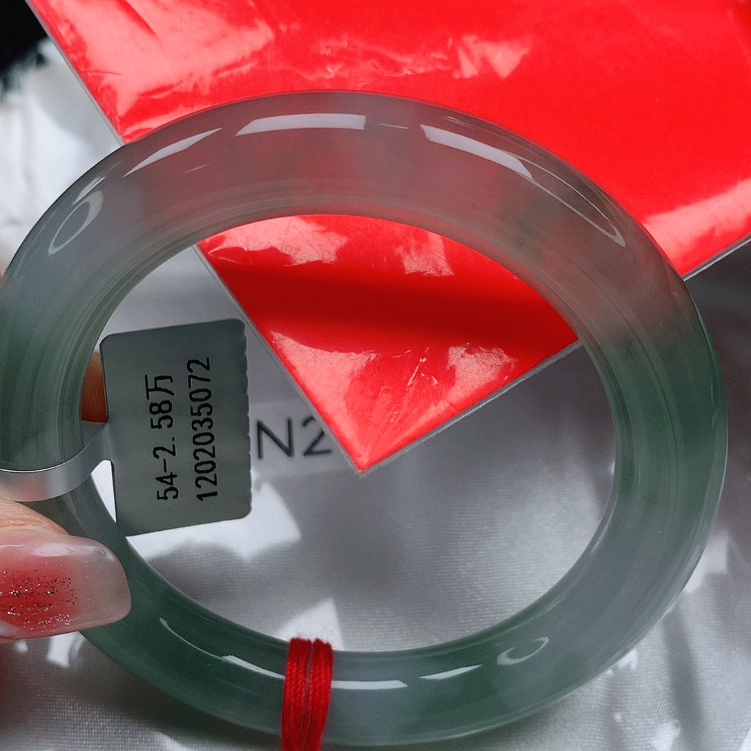 翡翠手镯未镶嵌缅甸天然a货翡翠54胖圆条渐变色