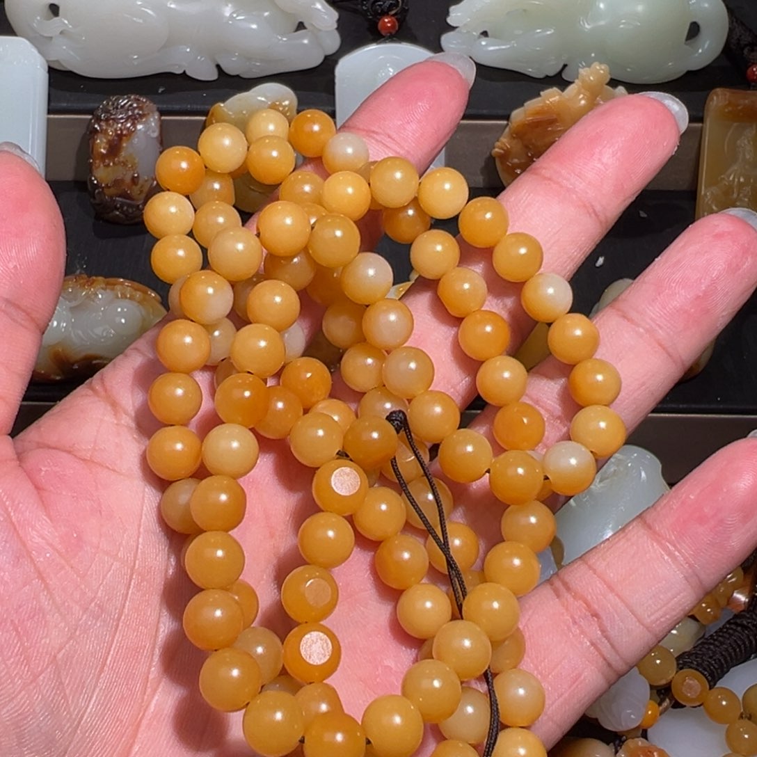 和田玉颈饰未镶嵌化