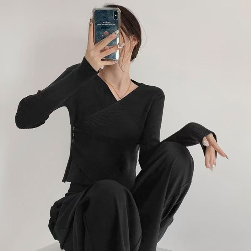 1针织春秋显瘦气质长袖运动打底宽松秋冬