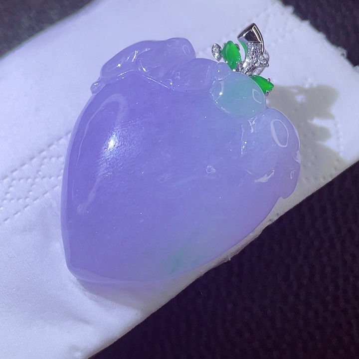 颈饰18K金镶嵌翡翠翡翠