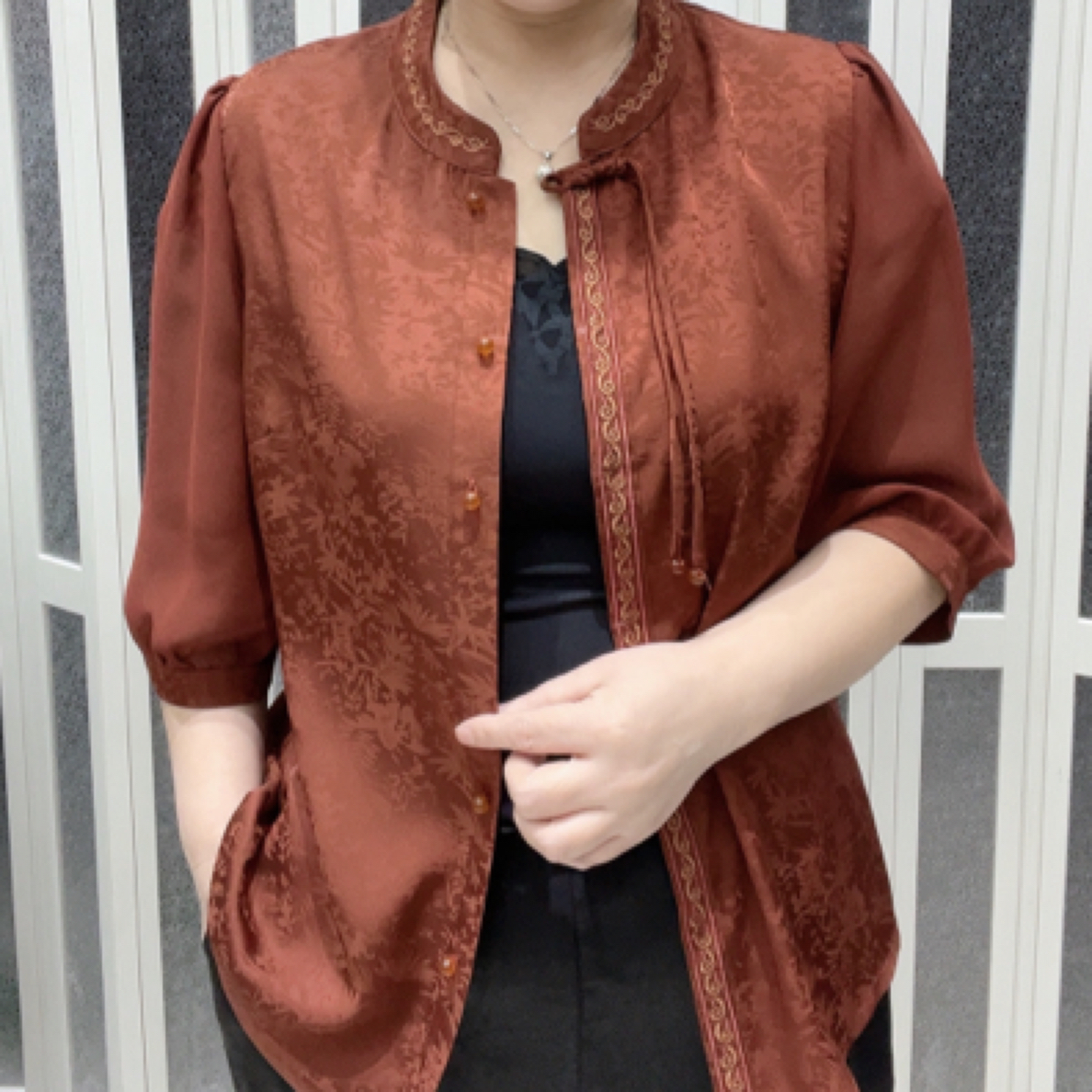 JR8578春夏新款刺绣时尚气质中老年女装大码高端开衫