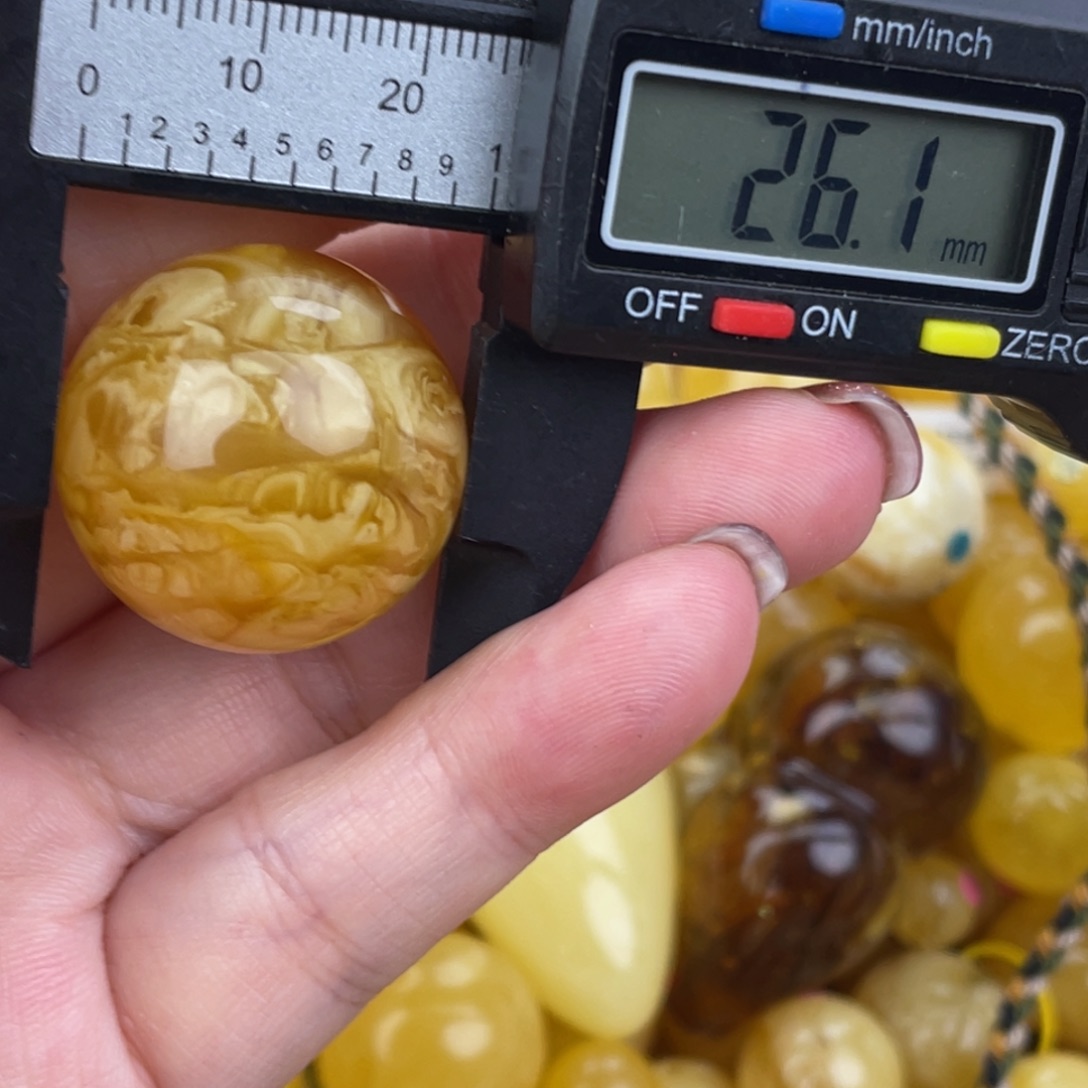 未镶嵌蜜蜡裸石微瑕588