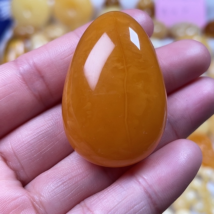 蜜蜡裸石未镶嵌水滴挂坠