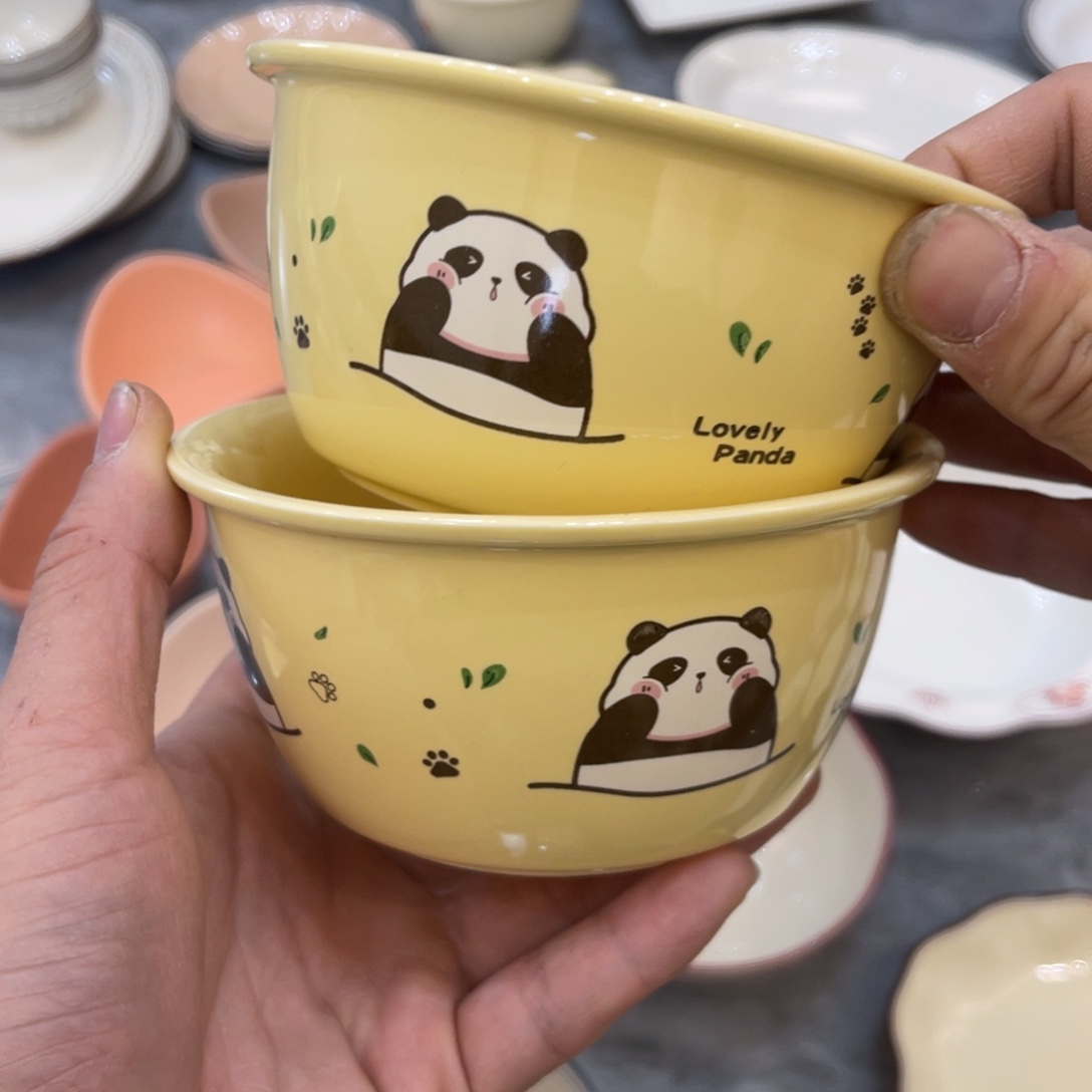 陶瓷微瑕餐具介意勿拍，满18飞！