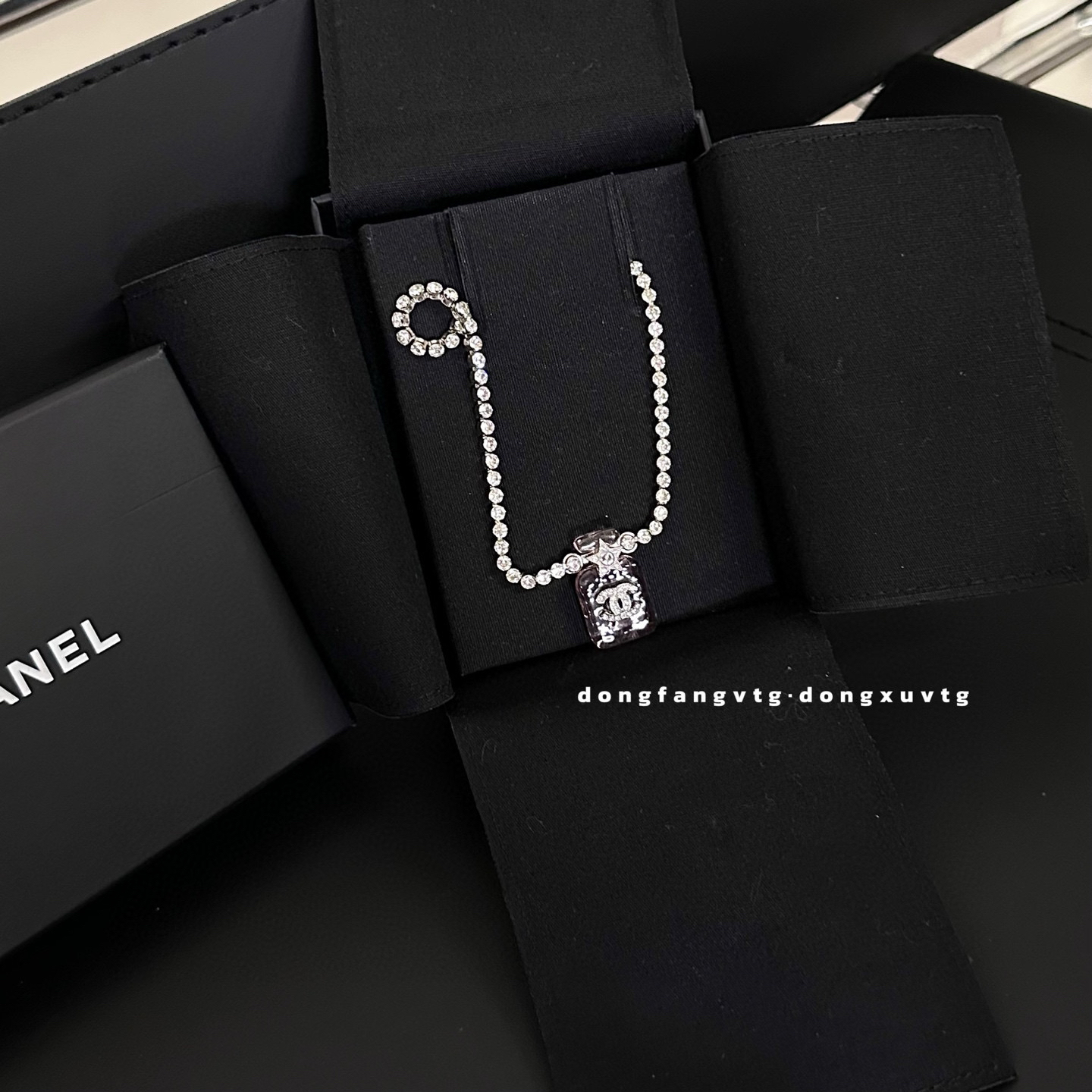 95新 Chanel/香奈儿 chanel 粉透琉璃香水coco项链