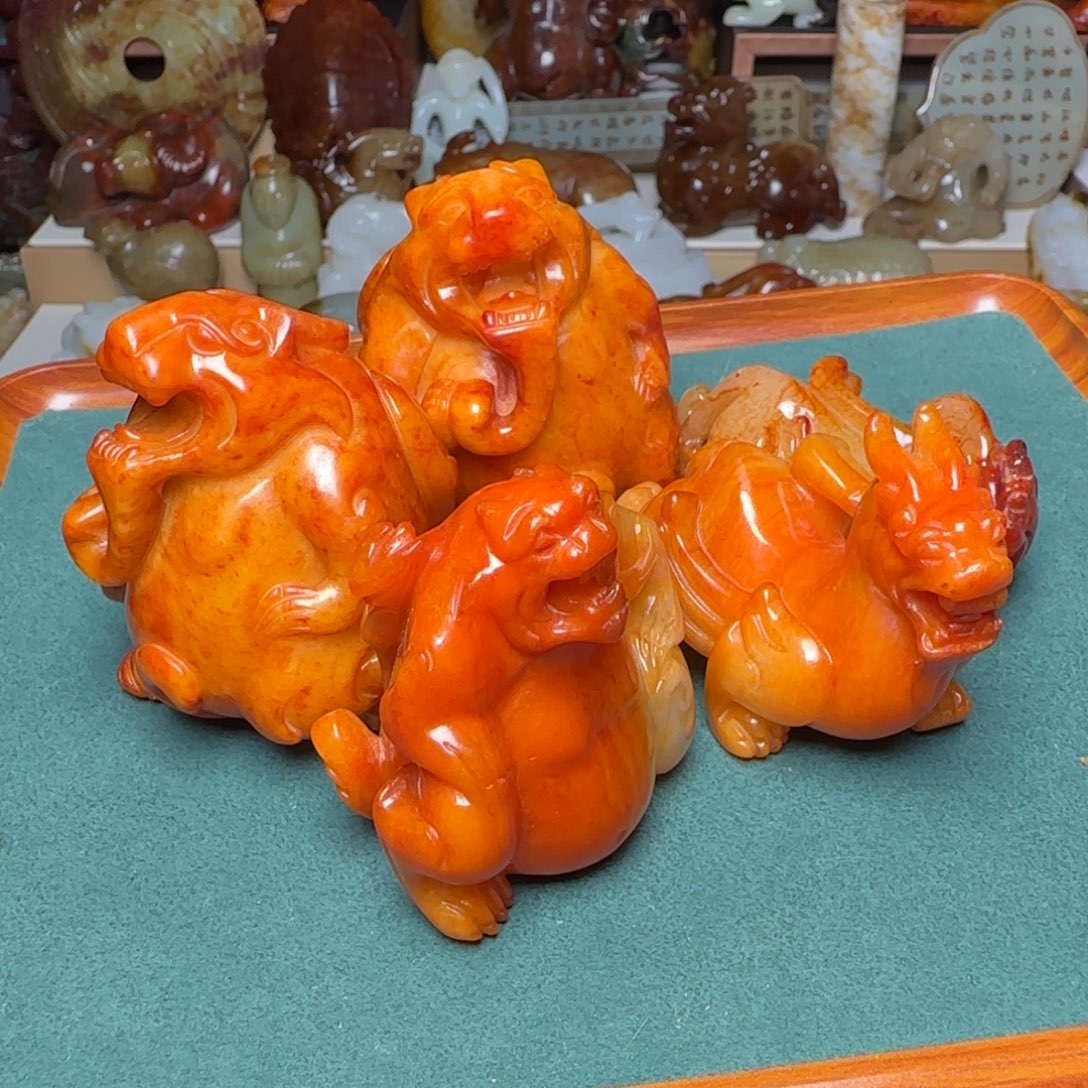 比***德和田玉未镶嵌颈饰