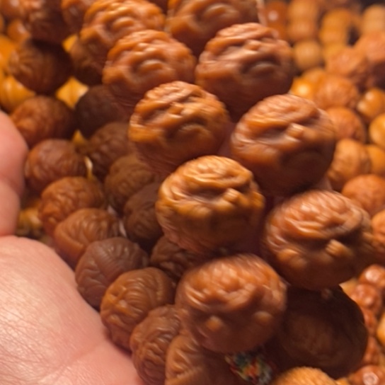 龙****猴头核桃手串大圣归来