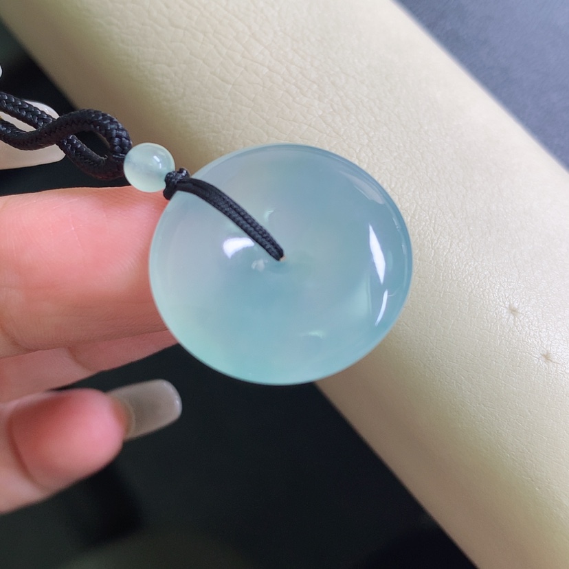 【闪购商品】翡翠颈饰未镶嵌扣子