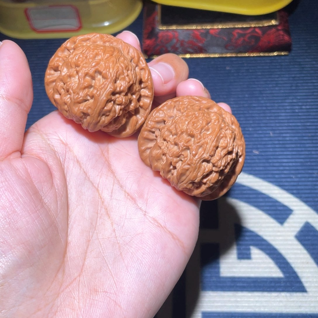 文玩核桃吊坠闷白44