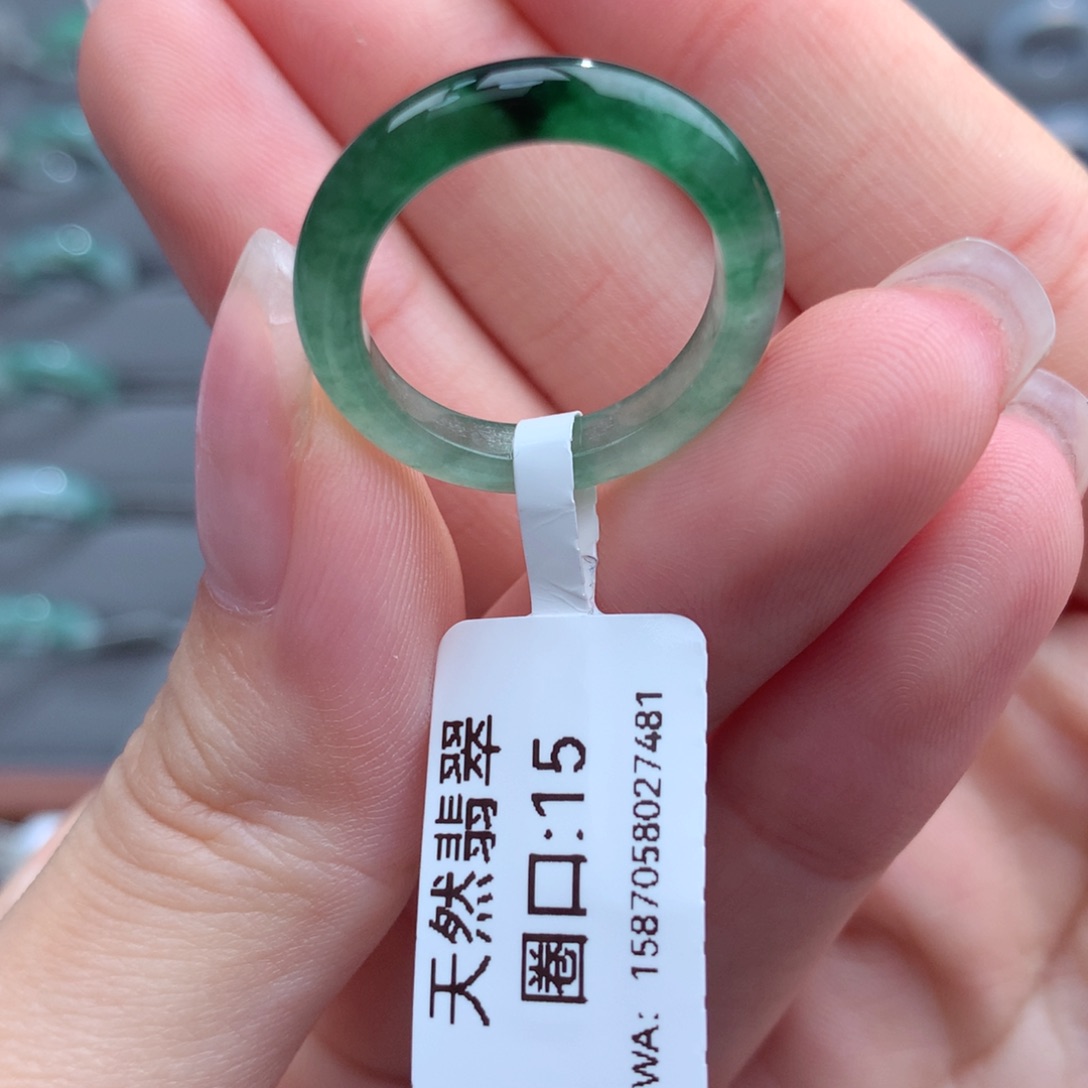 翡翠戒指未镶嵌天然