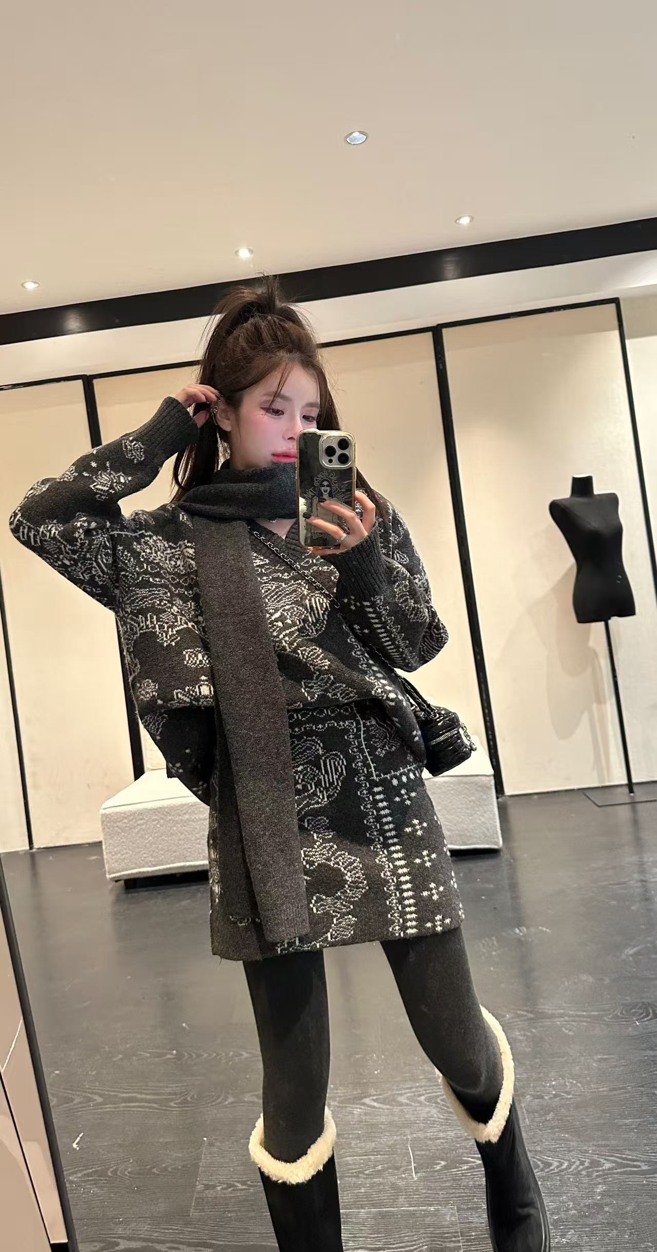 【HuiHui】韩版时尚慵懒套装冬季毛衣+半身裙+围巾三件套（L0375)