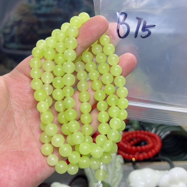 蛇纹石玉颈饰多样性发货未镶嵌郝*军