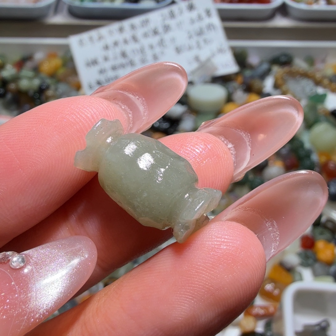 和田玉未镶嵌珠宝奇石