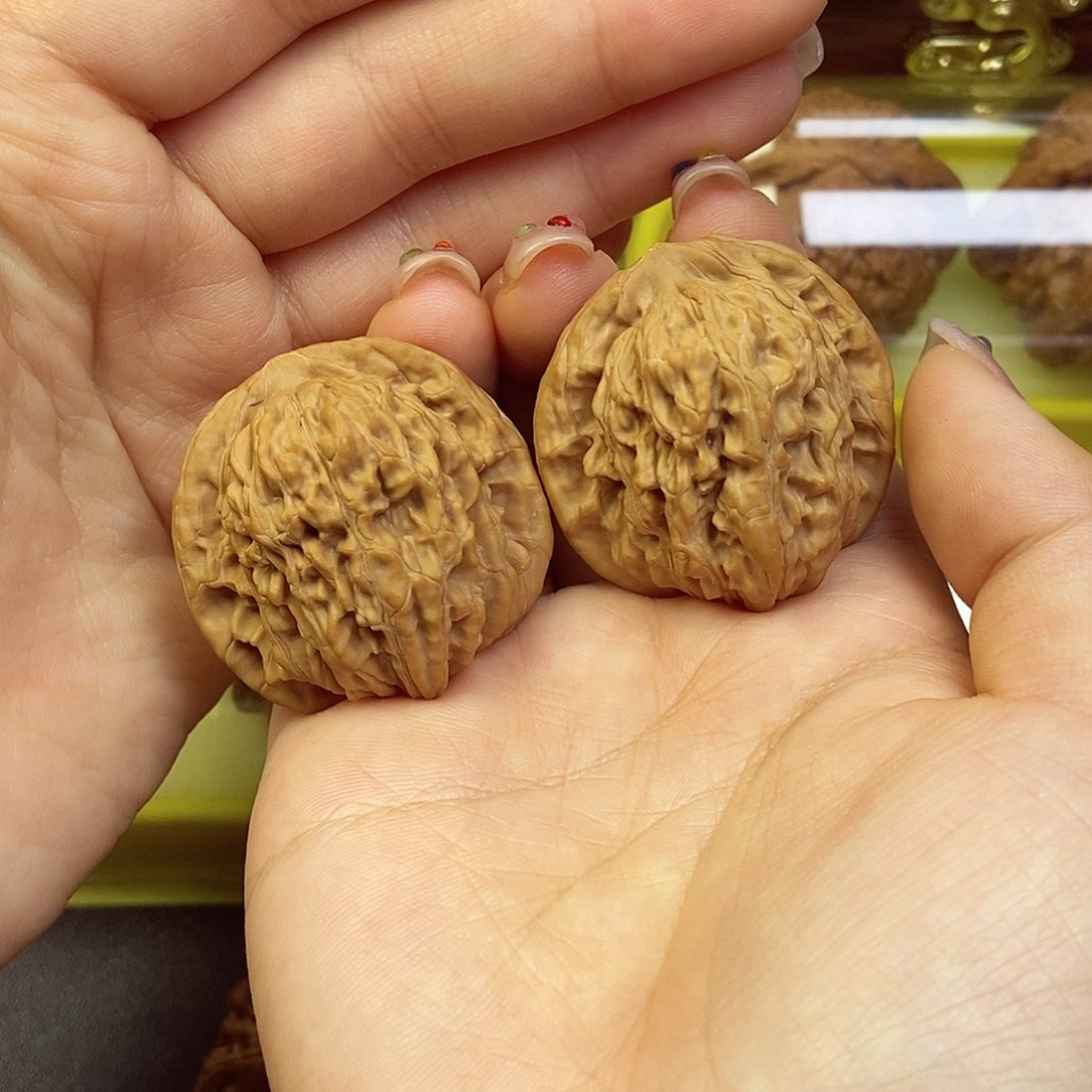 文玩核桃吊坠38全品楼